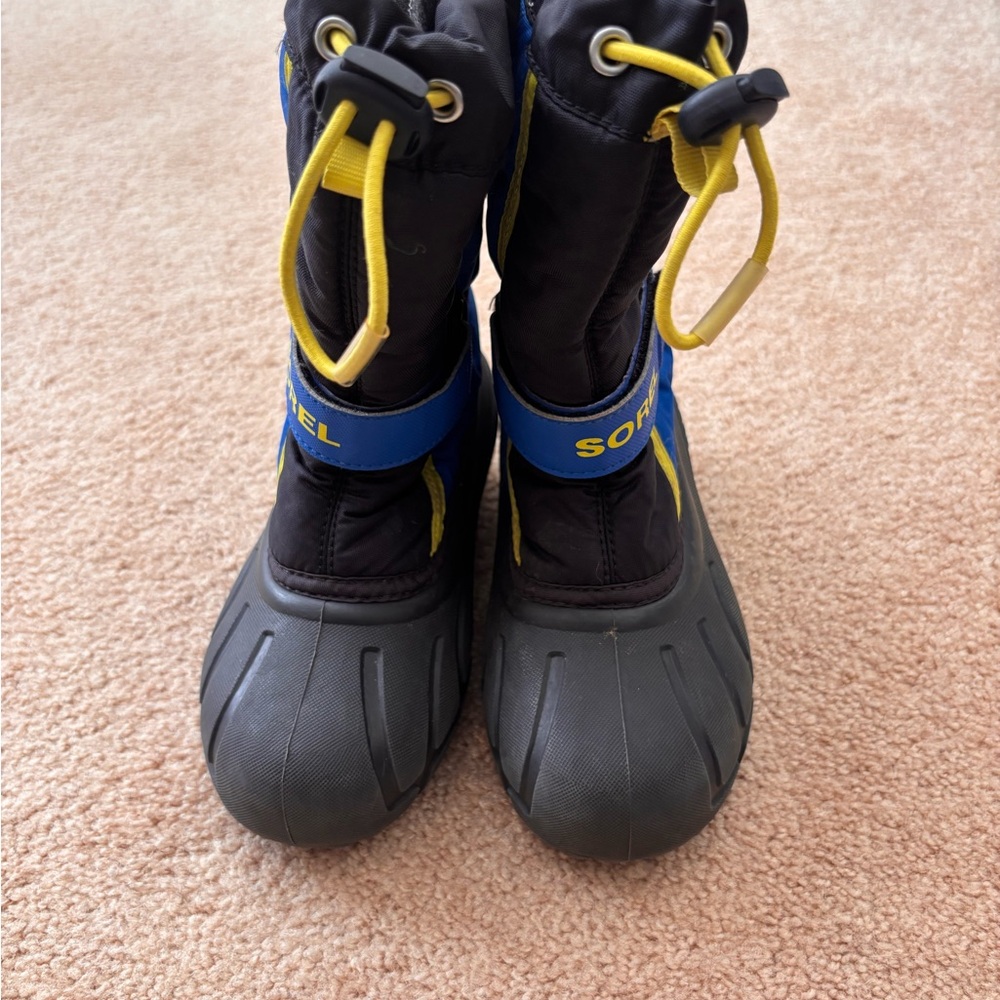 Sorel Kids Snow Boots with Removable Liners - Picture 2 of 9